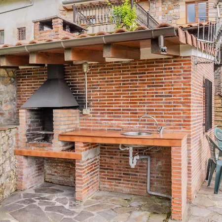 Quintanal De Holiday home *